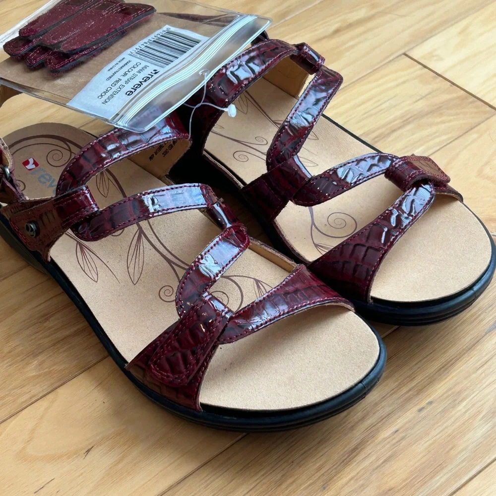 NWT Revere 3-Strap Classic Leather Orthotic Sandals in Miami Red Croc - Picture 6 of 12